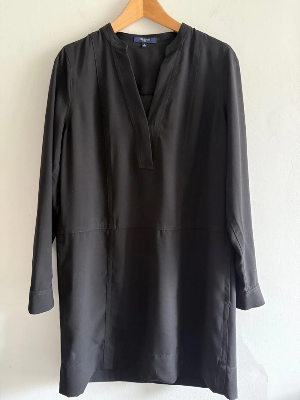 Madewell Black Long Sleeve V-Neck Tunic Director Dress women’s medium - Picture 2 of 8